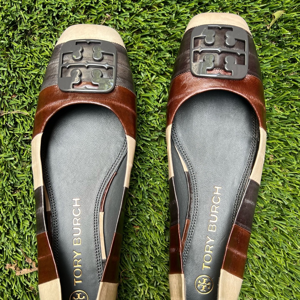Tory Burch Flats. NEW